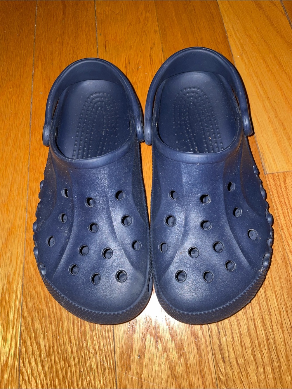 New CROCS Navy Blue Classic Clog Sandals Men’s 5 Women’s 7